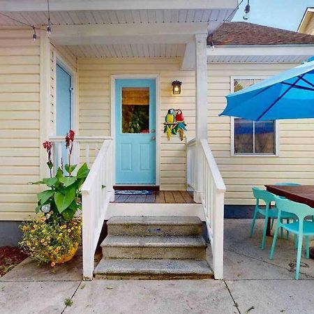 The Blue Door Bungalow Wilmington Exterior foto