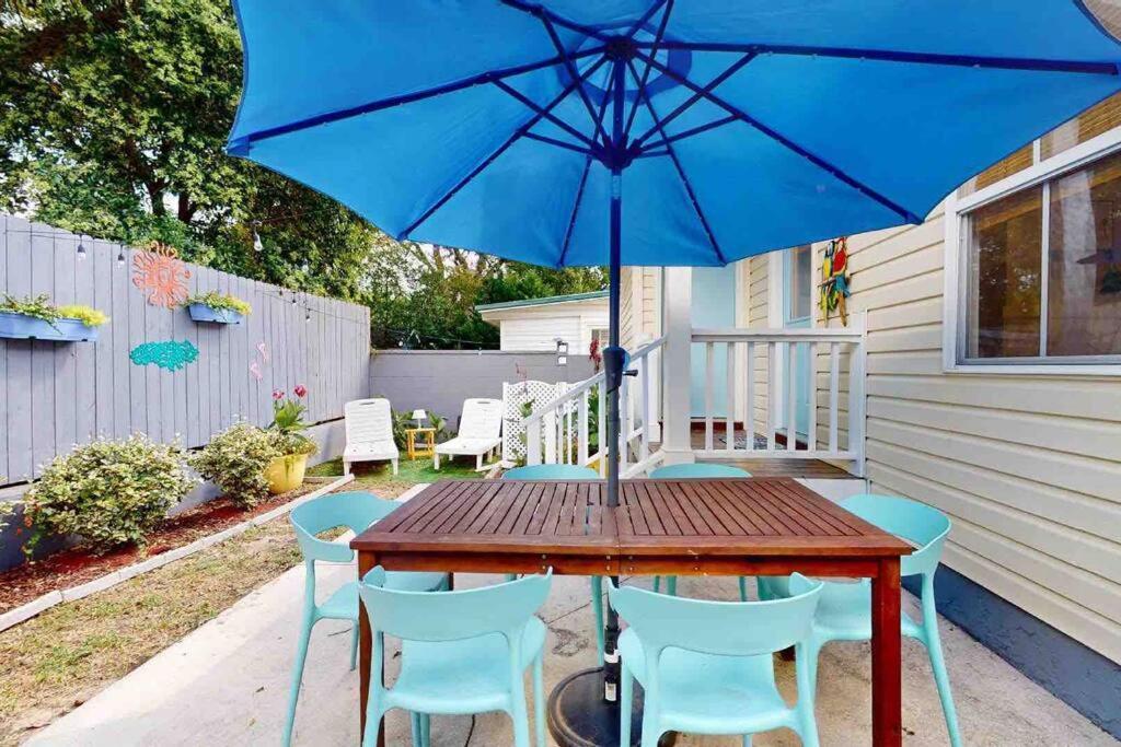 The Blue Door Bungalow Wilmington Exterior foto