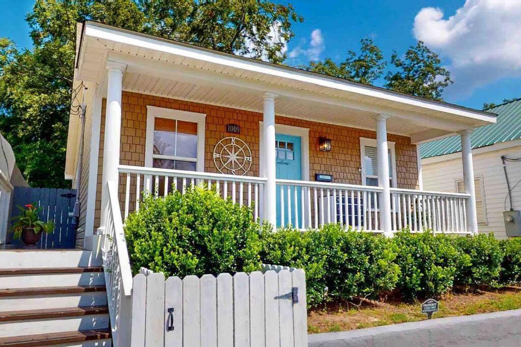The Blue Door Bungalow Wilmington Exterior foto
